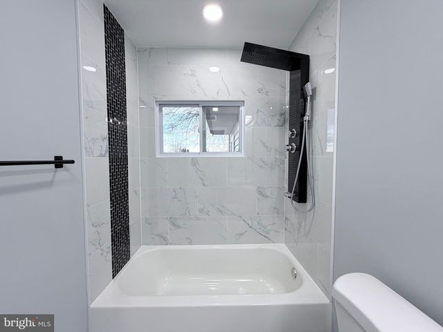 679 TRENTON RD, Fairless Hills, PA 19030