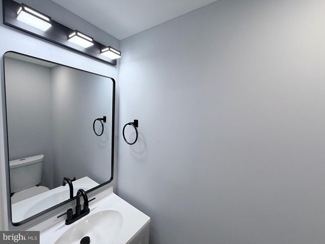 679 TRENTON RD, Fairless Hills, PA 19030