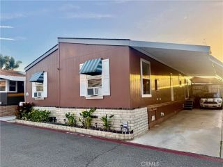 6301 Warner 54, Huntington Beach, CA 92647