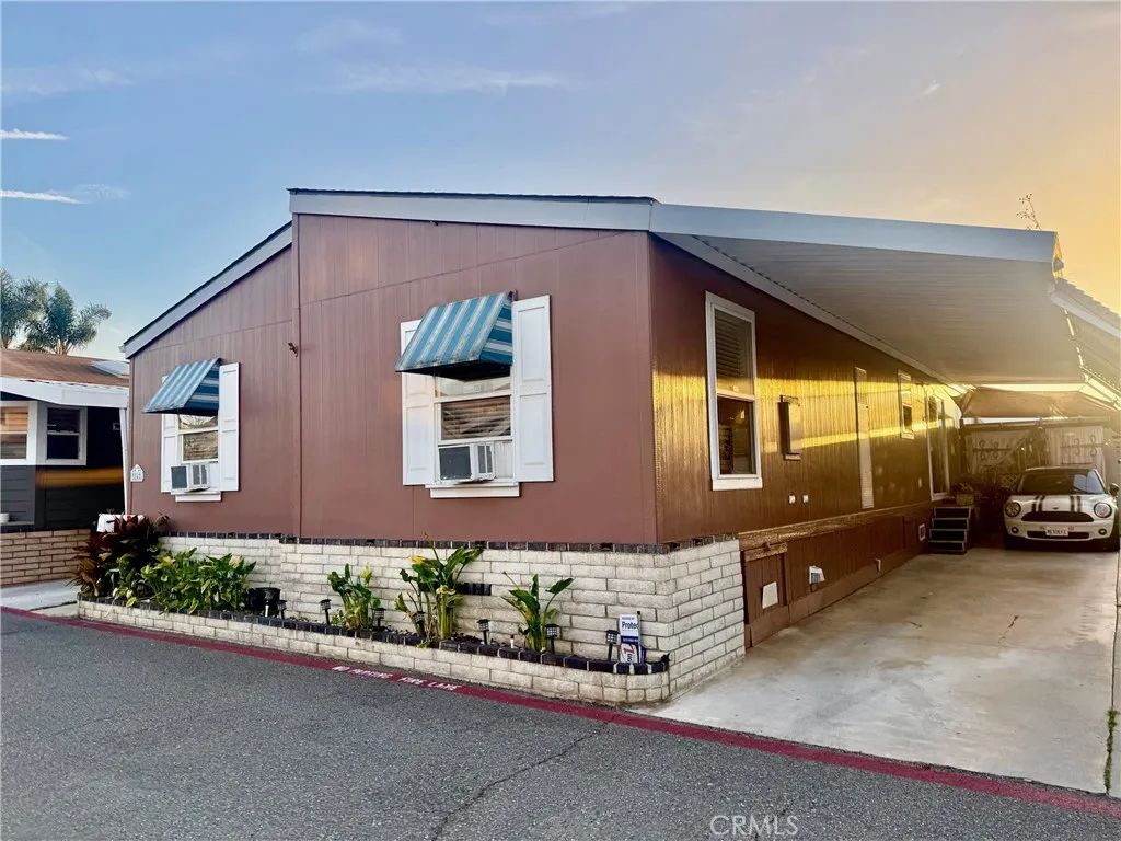 6301 Warner 54, Huntington Beach, CA 92647