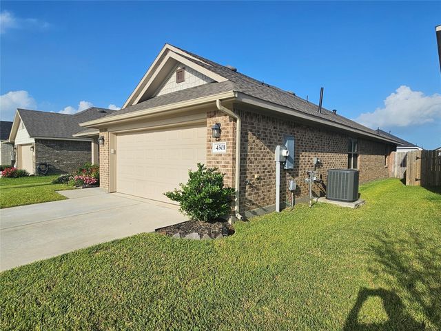 4301 Chadwick Road, Texas City, TX 77591