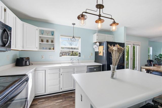 1299 Willow Forge Court, Lebanon, OH 45036