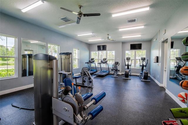 1615 HUBBELL ROAD, Wesley Chapel, FL 33543