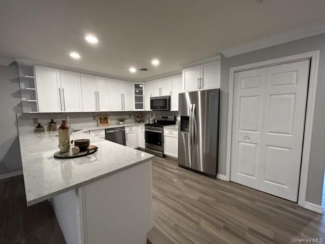 98 Village Green Drive 98, Port Jefferson Station, NY 11776