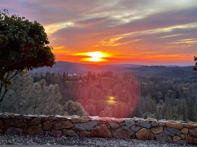 770 Bridle Path Rd, Colfax, CA 95713