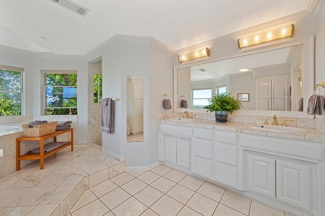 770 Bridle Path Rd, Colfax, CA 95713