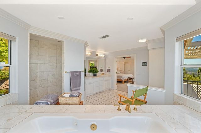 770 Bridle Path Rd, Colfax, CA 95713