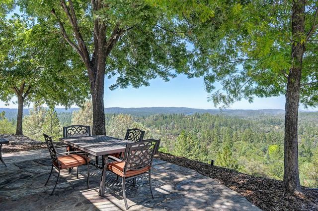 770 Bridle Path Rd, Colfax, CA 95713