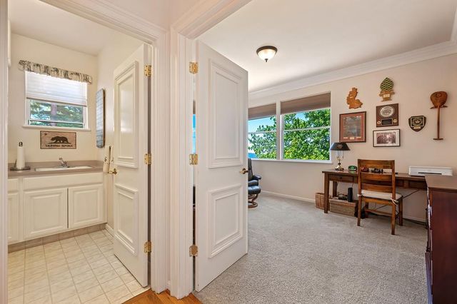 770 Bridle Path Rd, Colfax, CA 95713