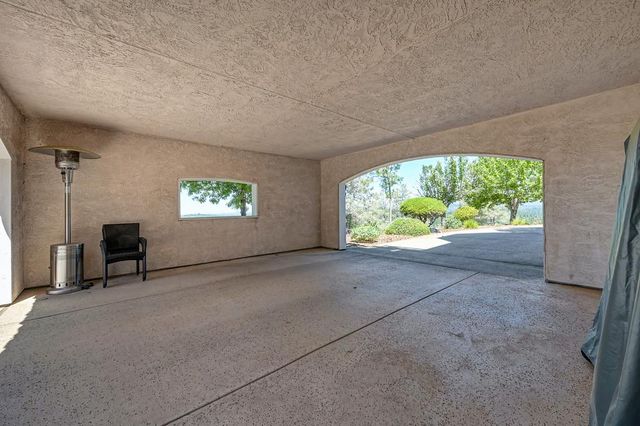 770 Bridle Path Rd, Colfax, CA 95713