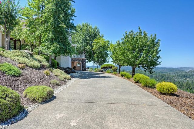 770 Bridle Path Rd, Colfax, CA 95713