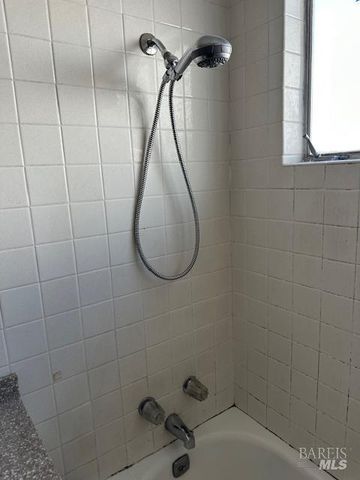 237 Grapewood St, Vallejo, CA 94591