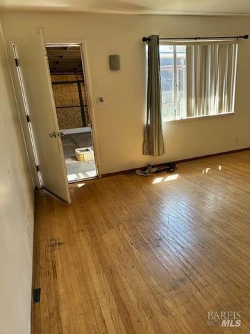 237 Grapewood St, Vallejo, CA 94591