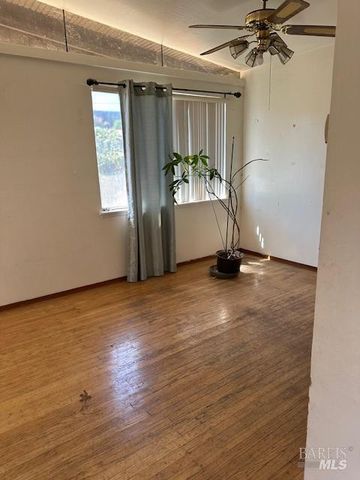 237 Grapewood St, Vallejo, CA 94591