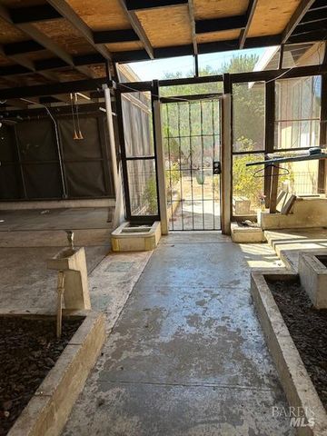 237 Grapewood St, Vallejo, CA 94591