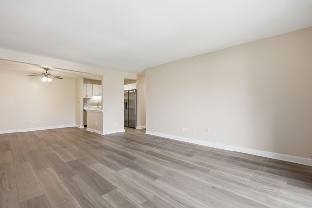3511 Central Road 302, Glenview, IL 60025