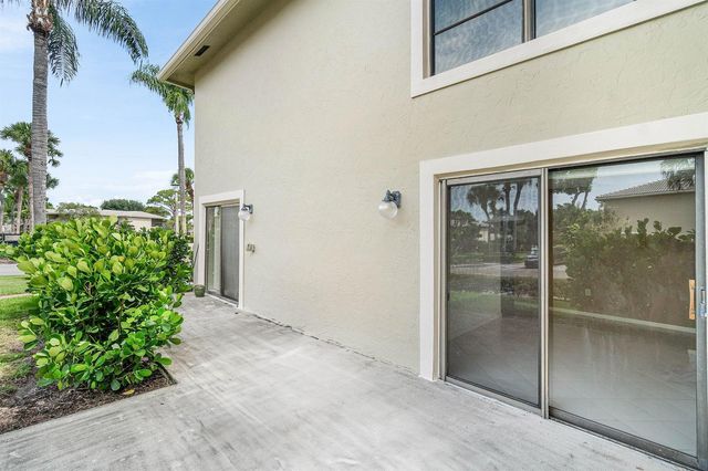 3 Stratford Drive E G, Boynton Beach, FL 33436