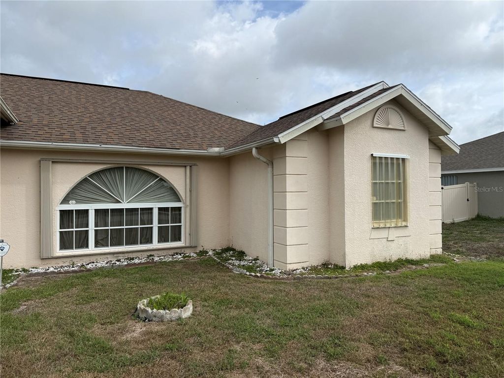 Image 2 of property listing at 21506 QUESADA AVENUE, Port Charlotte, FL 33952