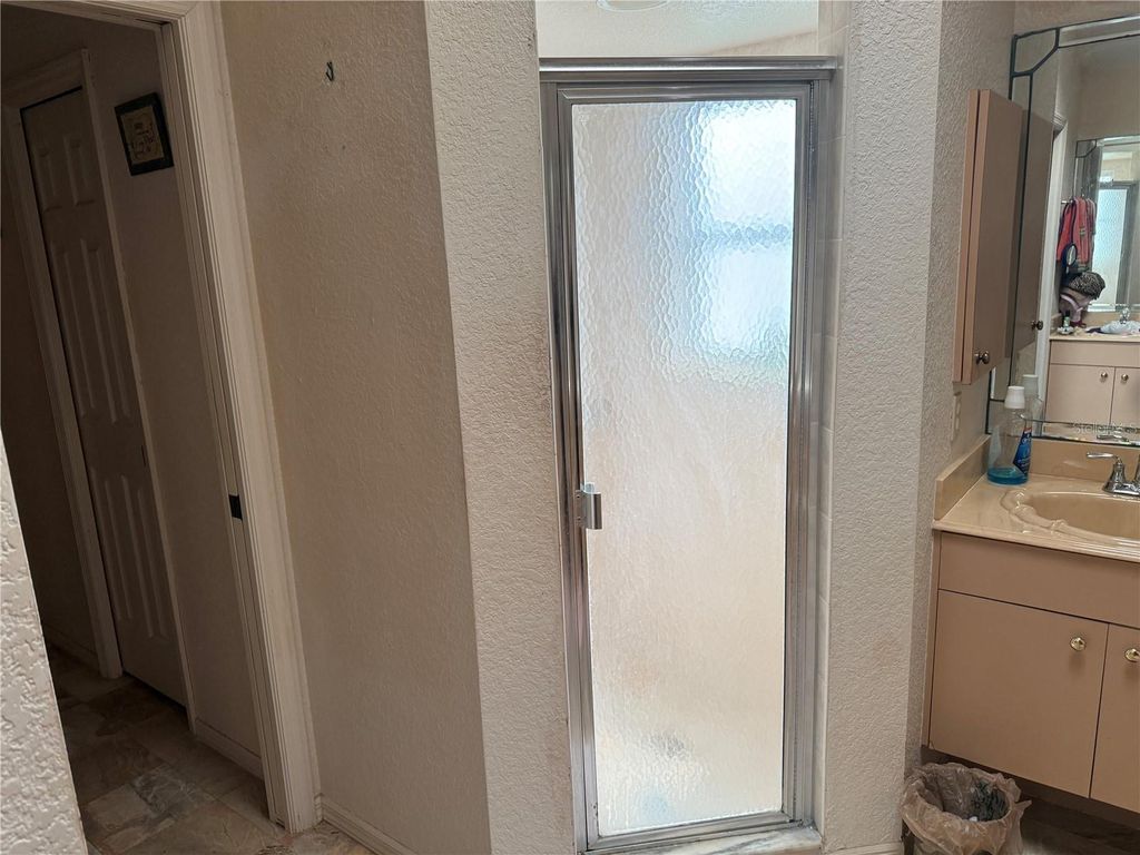 Image 16 of property listing at 21506 QUESADA AVENUE, Port Charlotte, FL 33952