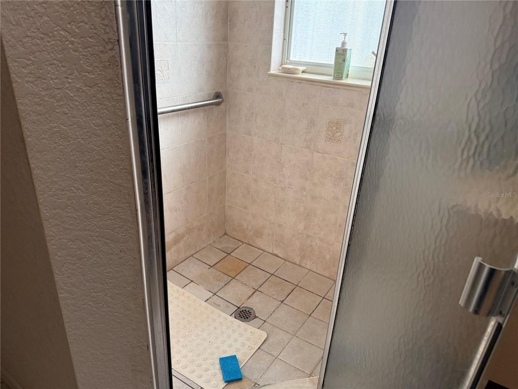 Image 17 of property listing at 21506 QUESADA AVENUE, Port Charlotte, FL 33952