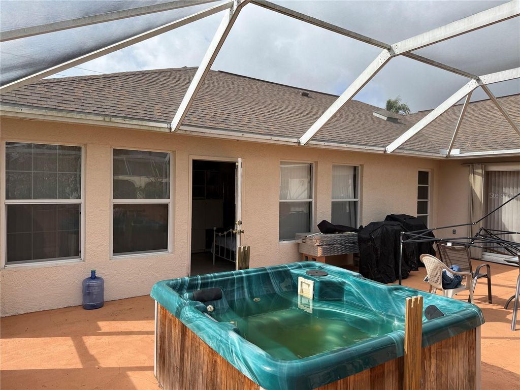 Image 33 of property listing at 21506 QUESADA AVENUE, Port Charlotte, FL 33952