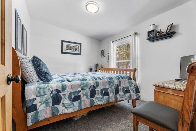 53315 Holiday Drive, La Pine, OR 97739