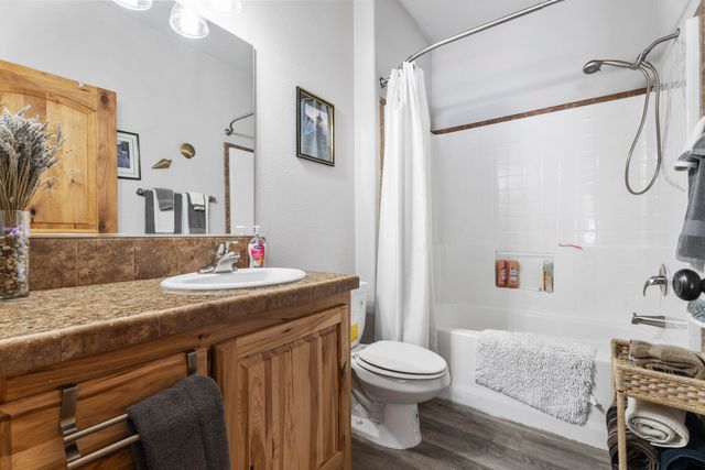 53315 Holiday Drive, La Pine, OR 97739