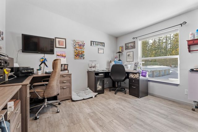 53315 Holiday Drive, La Pine, OR 97739