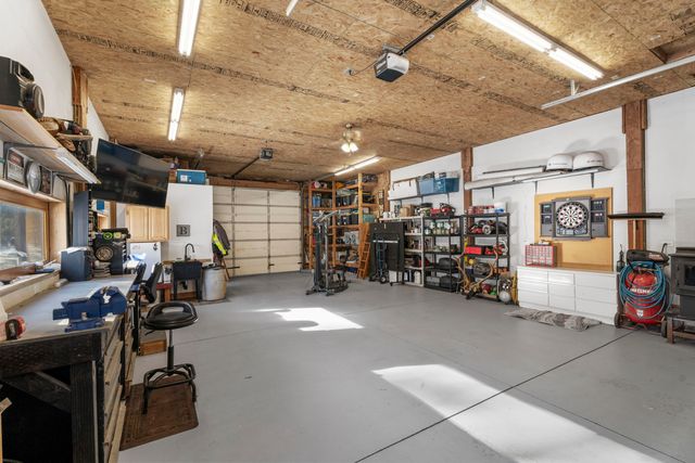 53315 Holiday Drive, La Pine, OR 97739