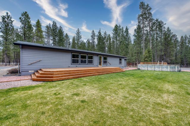 53315 Holiday Drive, La Pine, OR 97739