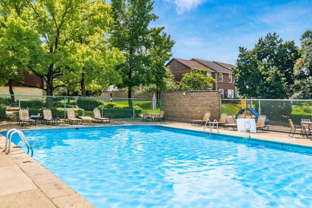 2472 Hardesty Drive S, U10, Columbus, OH 43204