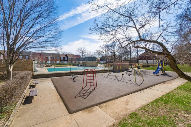2472 Hardesty Drive S, U10, Columbus, OH 43204