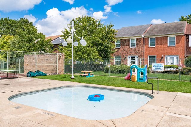 2472 Hardesty Drive S, U10, Columbus, OH 43204