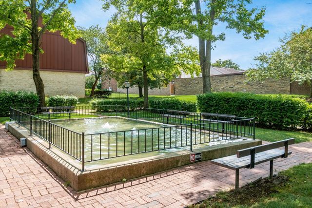 2472 Hardesty Drive S, U10, Columbus, OH 43204