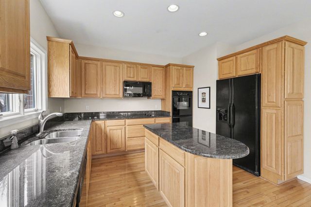 5421 Pinnacle Court, Pittsfield Charter Twp, MI 48108