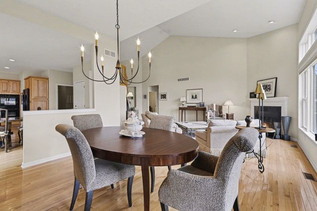 5421 Pinnacle Court, Pittsfield Charter Twp, MI 48108