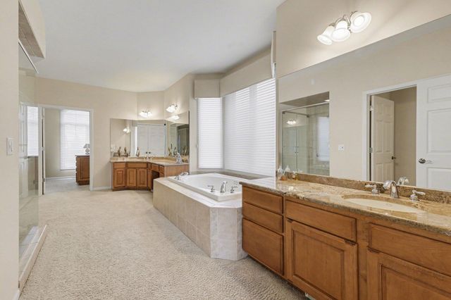 5421 Pinnacle Court, Pittsfield Charter Twp, MI 48108