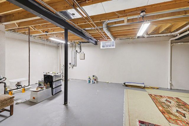 5421 Pinnacle Court, Pittsfield Charter Twp, MI 48108