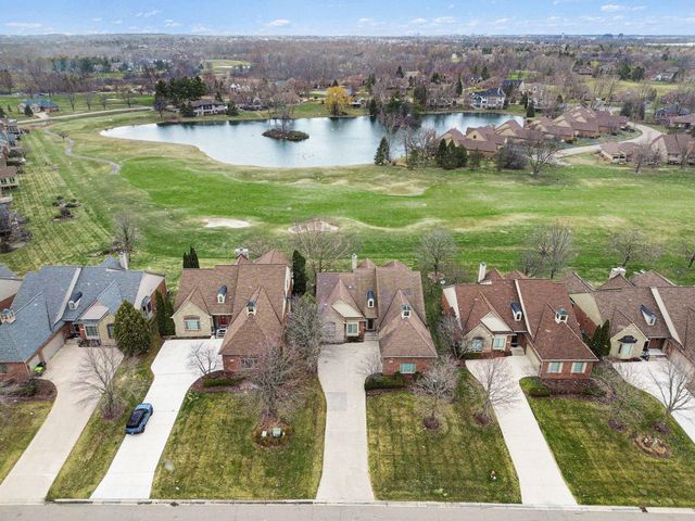 5421 Pinnacle Court, Pittsfield Charter Twp, MI 48108