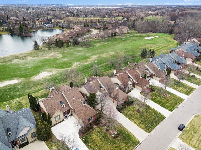 5421 Pinnacle Court, Pittsfield Charter Twp, MI 48108