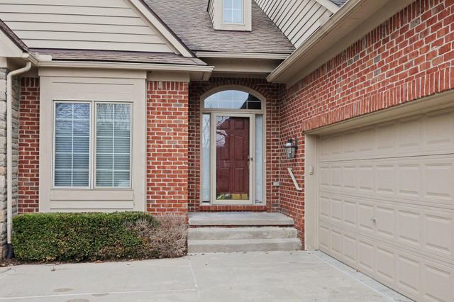 5421 Pinnacle Court, Pittsfield Charter Twp, MI 48108