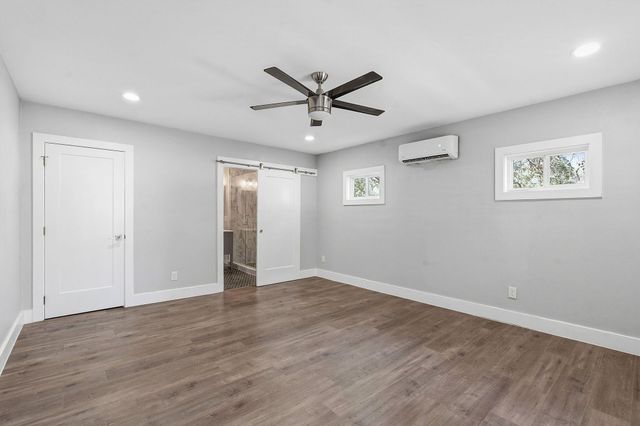 1506 Chelsea LN, Austin, TX 78704