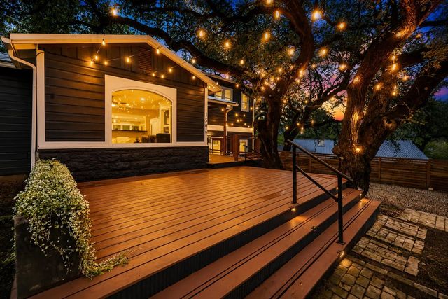 1506 Chelsea LN, Austin, TX 78704