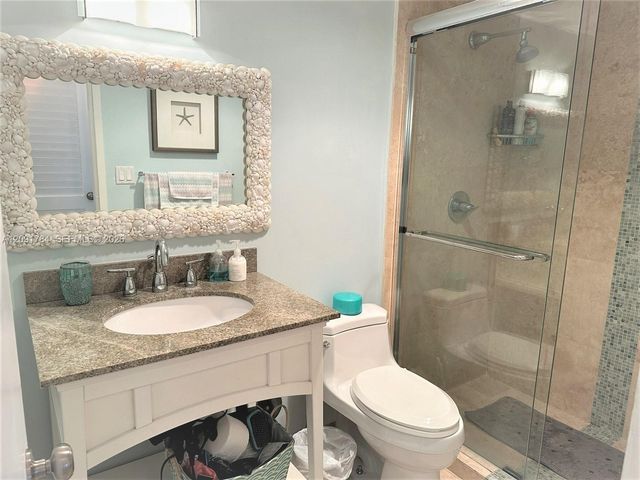 5825 Collins Avenue 14E, Miami Beach, FL 33140