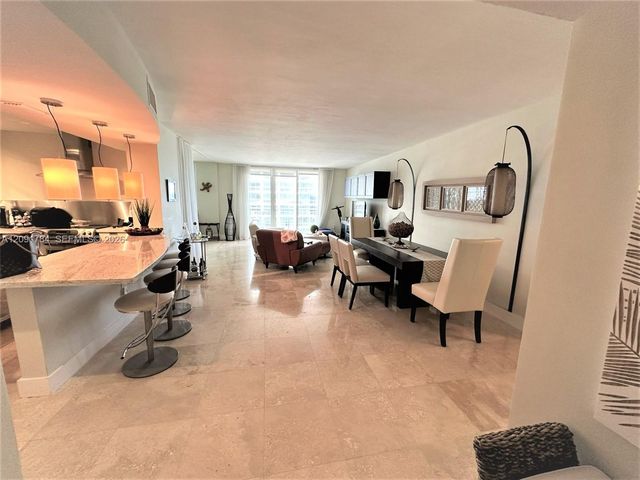 5825 Collins Avenue 14E, Miami Beach, FL 33140