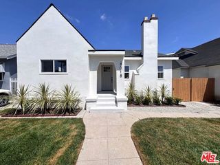 6018 S Harcourt Avenue, Los Angeles, CA 90043