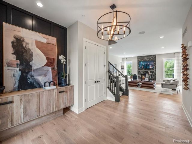 2420 Provencal Drive, Commerce Twp, MI 48382