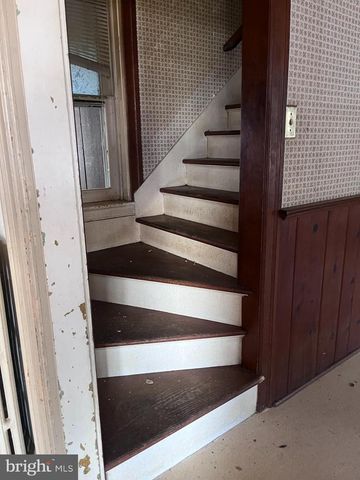 128 W. MAIN ST., Fayetteville, PA 17222