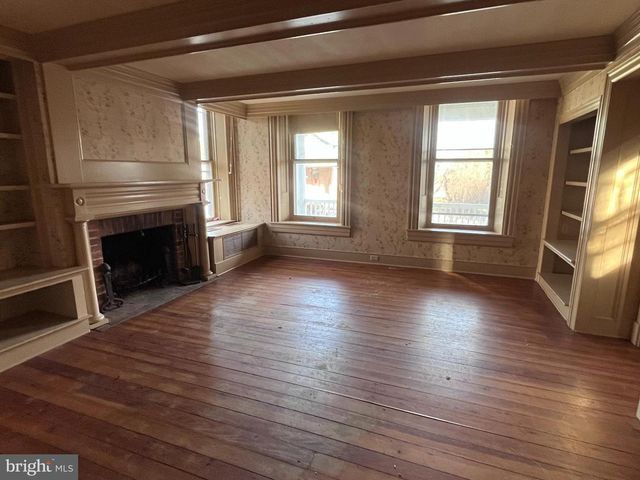 128 W. MAIN ST., Fayetteville, PA 17222