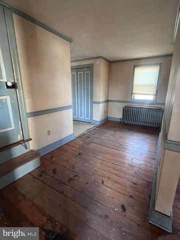 128 W. MAIN ST., Fayetteville, PA 17222